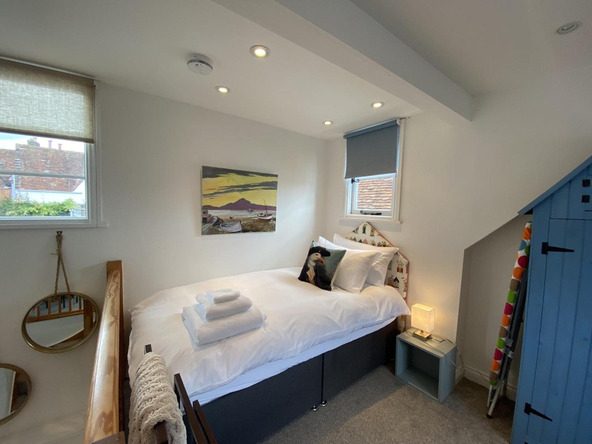 Stylish Cottage With Quay And River View Lymington Esterno foto